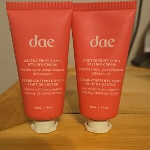 dae Cactus Fruit 3-in-1 Styling Cream - Coral Pink (30mL)